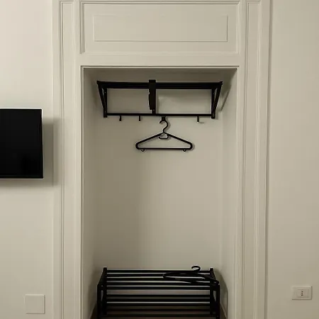 Yes I Know My - Foria Πανσιόν